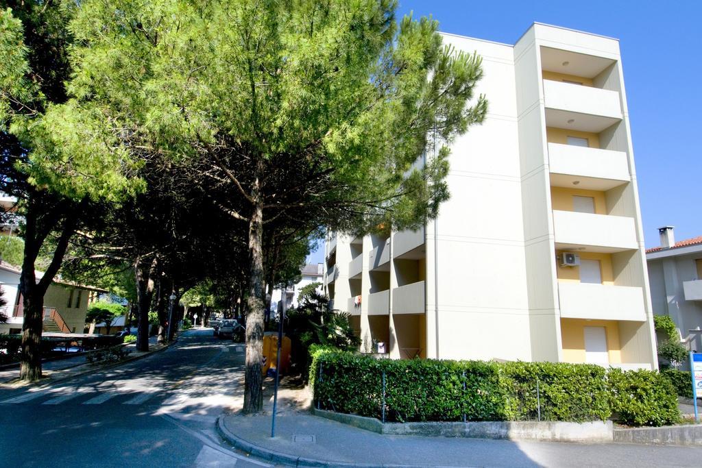 Appartement Cinzia à Bibione Extérieur photo